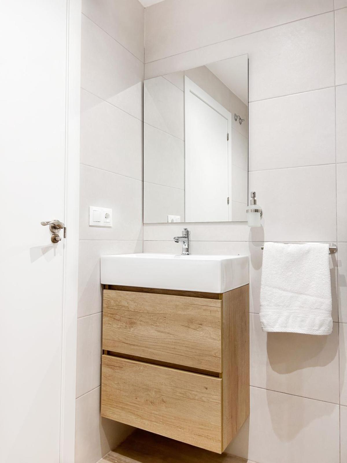 Apartamento Junto A Ruzafa Cerca Del Centro Valencia Ngoại thất bức ảnh